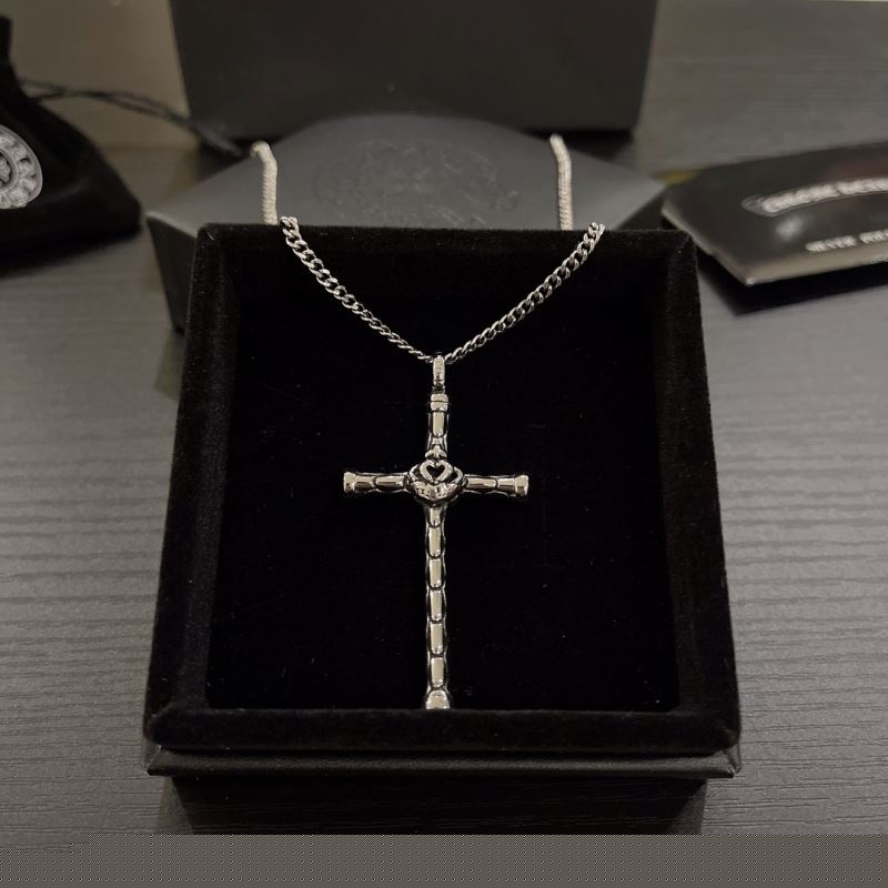 Ch**me He**ts necklaces